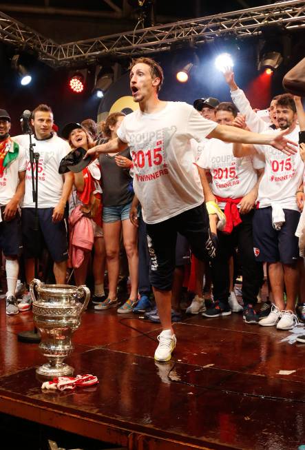 Rufli vous pensez qu 'il va rester ???